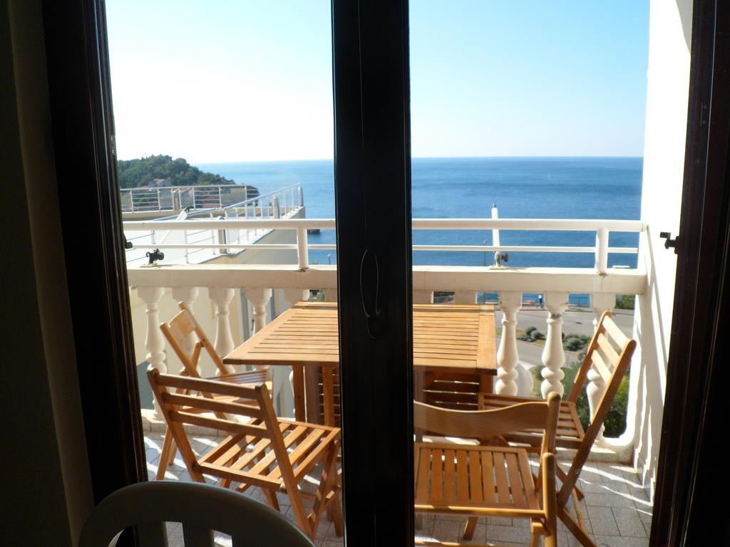 Milocer Apartment Sveti Stefan Ngoại thất bức ảnh