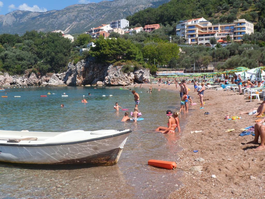 Milocer Apartment Sveti Stefan Ngoại thất bức ảnh