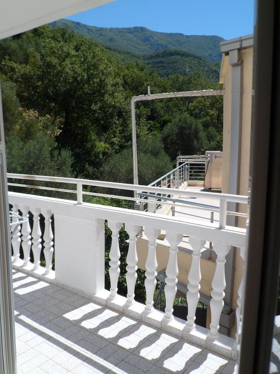 Milocer Apartment Sveti Stefan Ngoại thất bức ảnh